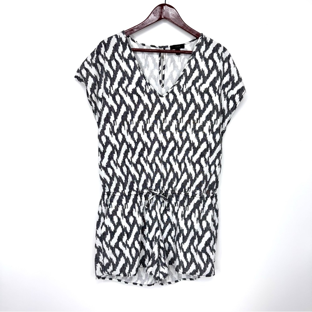 J. Crew Gray & White Printed Short Sleeve Linen Blend Romper With Waist Tie
